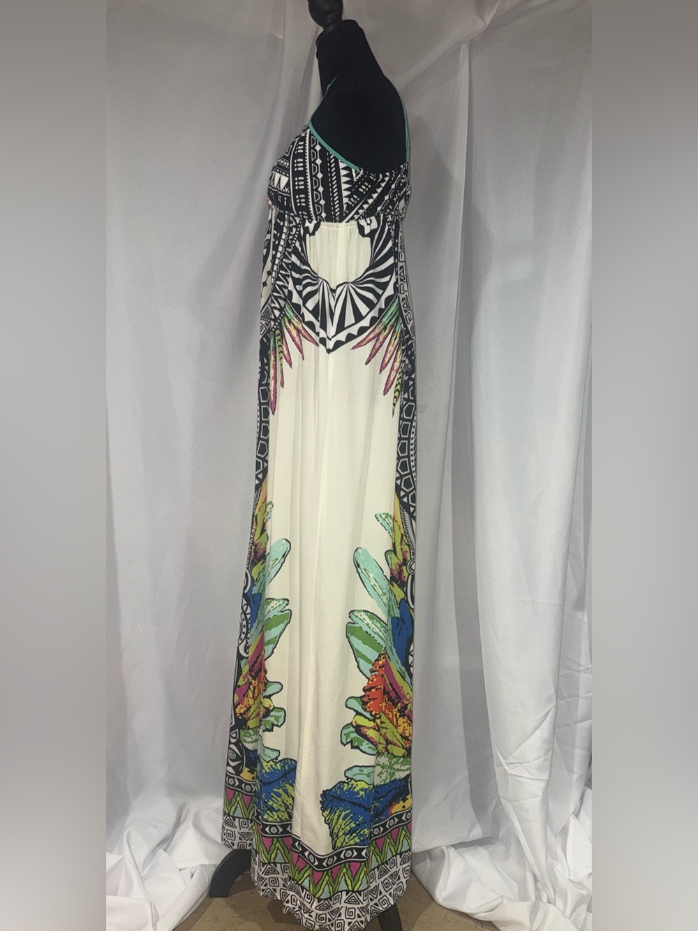 Flying Tomato Cream Maxi Dress with Black Tribal Motif and Bright Accents - Picture 2 of 10